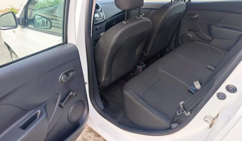 
								Dacia Sandero 1.0 75cv full									