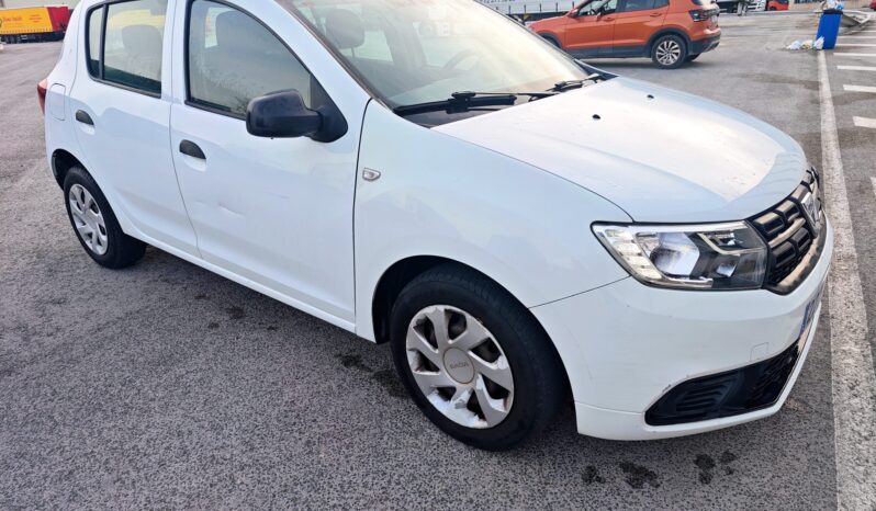 
								Dacia Sandero 1.0 75cv full									