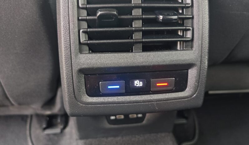 
Golf 8 2.0 Tdi 115cv 2021 full									