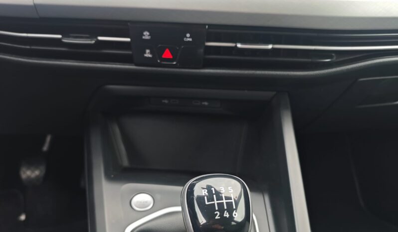 
Golf 8 2.0 Tdi 115cv 2021 full									